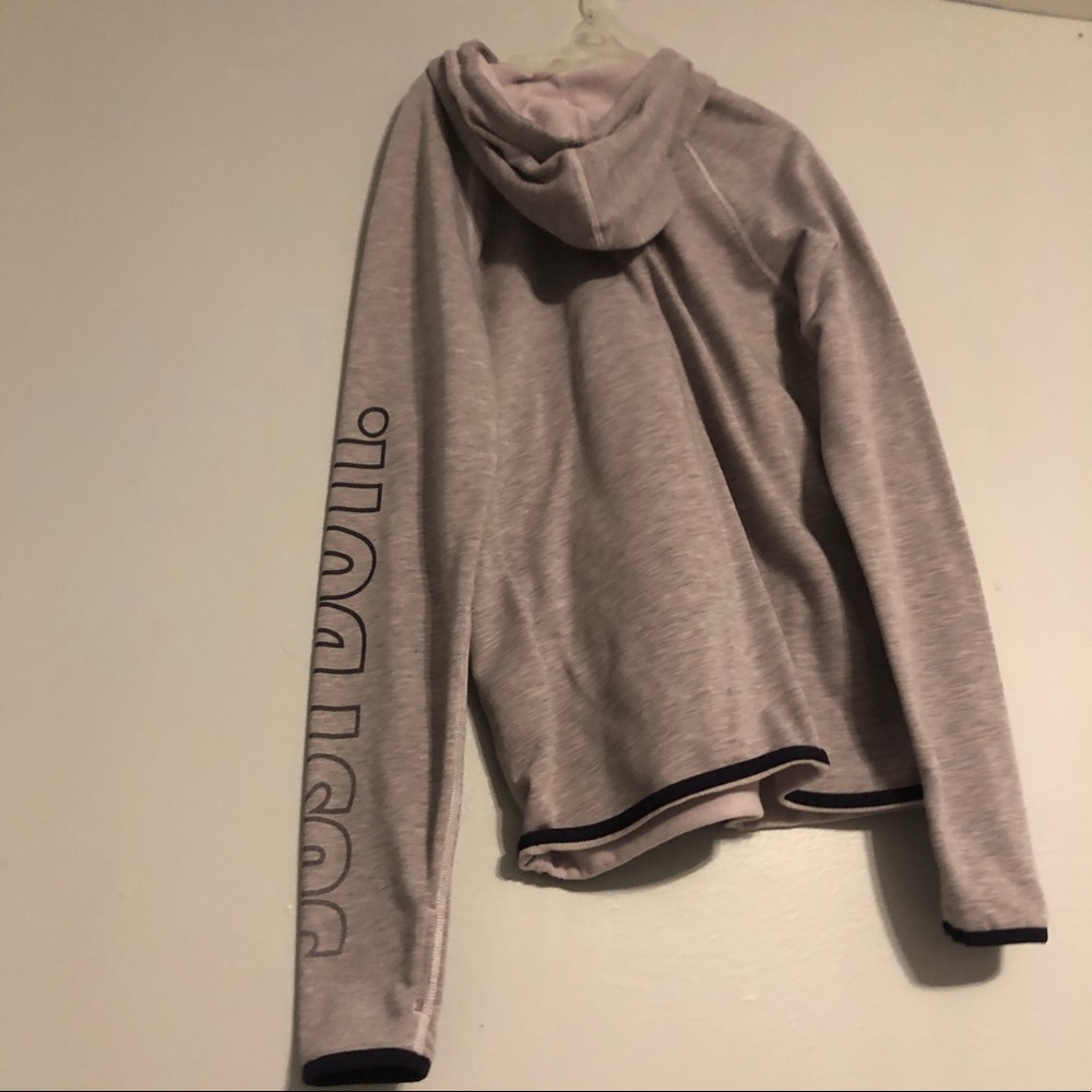 Nike sweatshirt